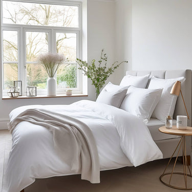 Luxury 500 thread count Egyptian Cotton sateen duvet cover, fitted sheet and four pillowcases